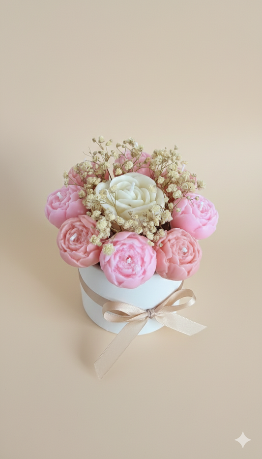 Solmaz Gül Buketi Çiçek Buketi Gül Çiçek Demeti Sevgili Özel Nişan İsteme Hediye Kokulu El Yapımı dekoratif Mum