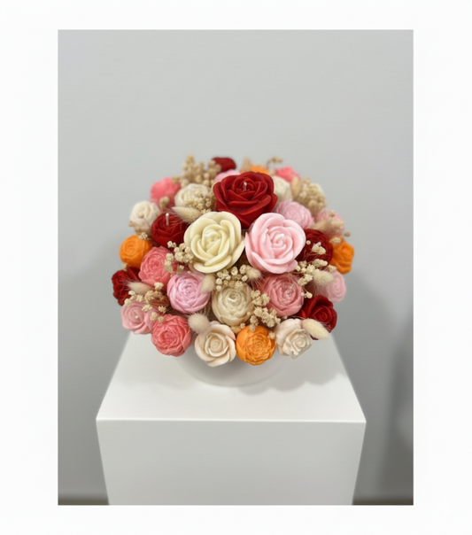 Solmaz Gül Buketi Çiçek Buketi Gül Çiçek Demeti Sevgili Özel Nişan İsteme Hediye Kokulu El Yapımı dekoratif  Mum