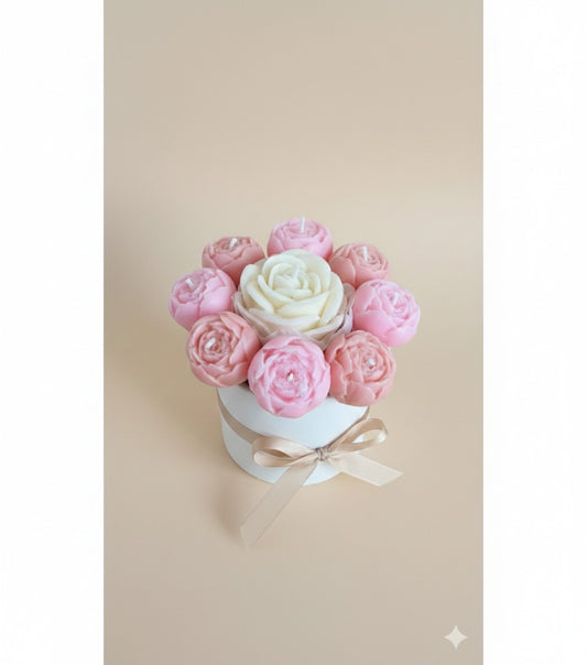 Solmaz Gül Buketi Çiçek Buketi Gül Çiçek Demeti Sevgili Özel Nişan İsteme Hediye Kokulu El Yapımı dekoratif  Mum