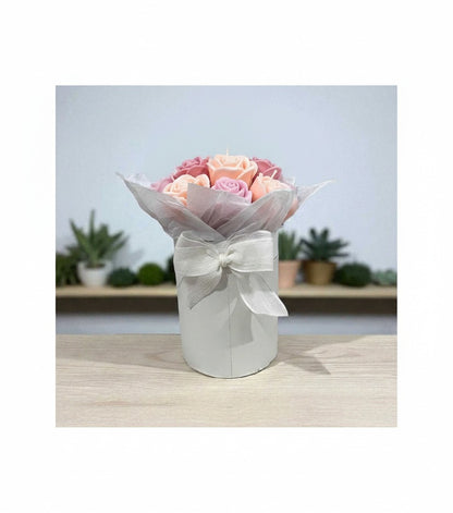 Solmaz Gül Buketi Çiçek Buketi Gül Çiçek Demeti Sevgili Özel Nişan İsteme Hediye Kokulu El Yapımı dekoratif  Mum