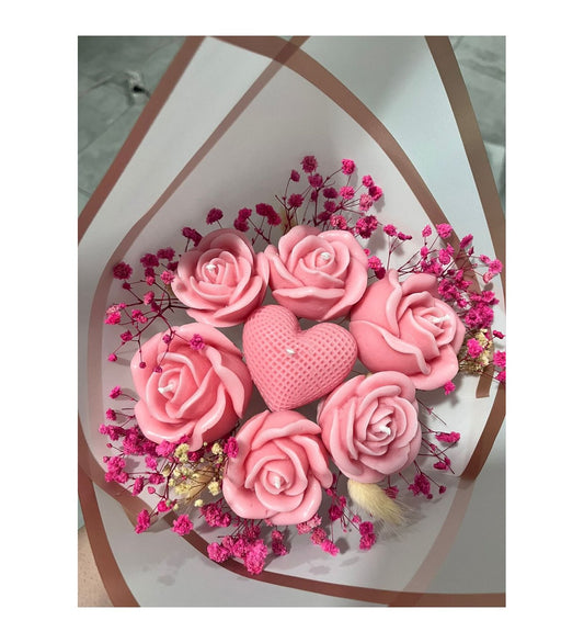 Solmaz Gül Buketi Çiçek Buketi Gül Çiçek Demeti Sevgili Özel Nişan İsteme Hediye Kokulu El Yapımı dekoratif  Mum