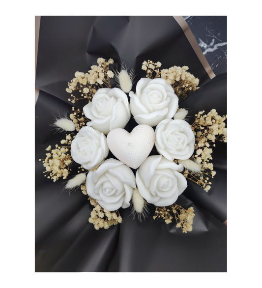 Solmaz Gül Buketi Çiçek Buketi Gül Çiçek Demeti Sevgili Özel Nişan İsteme Hediye Kokulu El Yapımı dekoratif  Mum